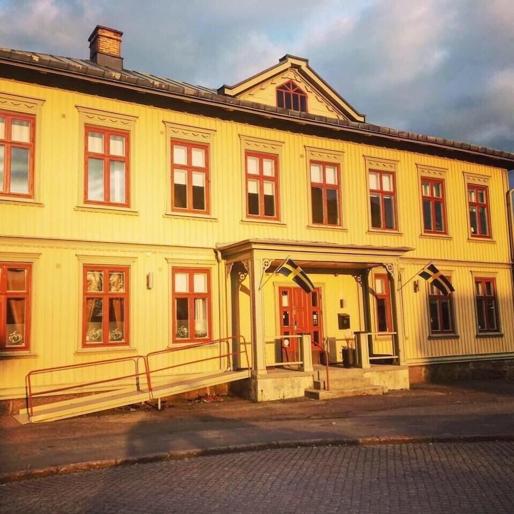 Jarnvagshotellet Skara