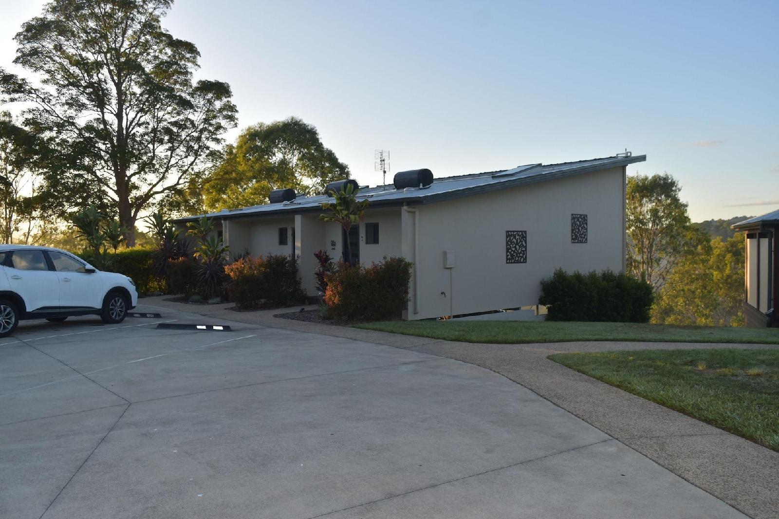 Mapleton Springs B&B