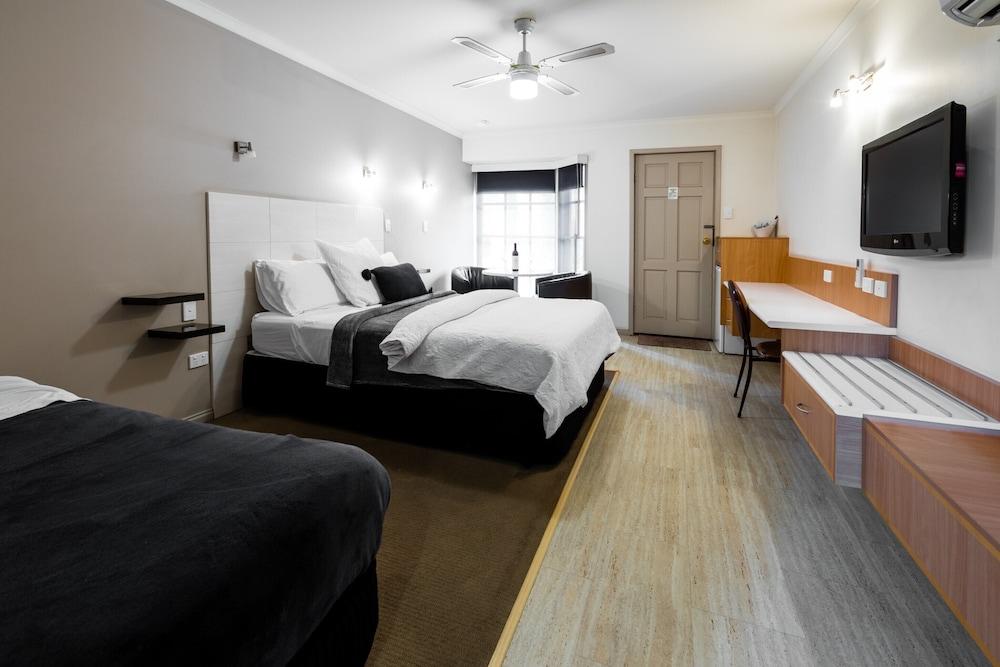 Castlemaine Colonial Motel