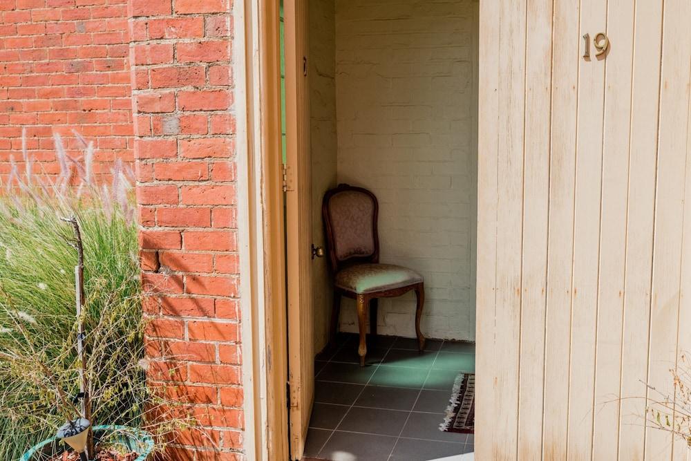 Castlemaine Colonial Motel