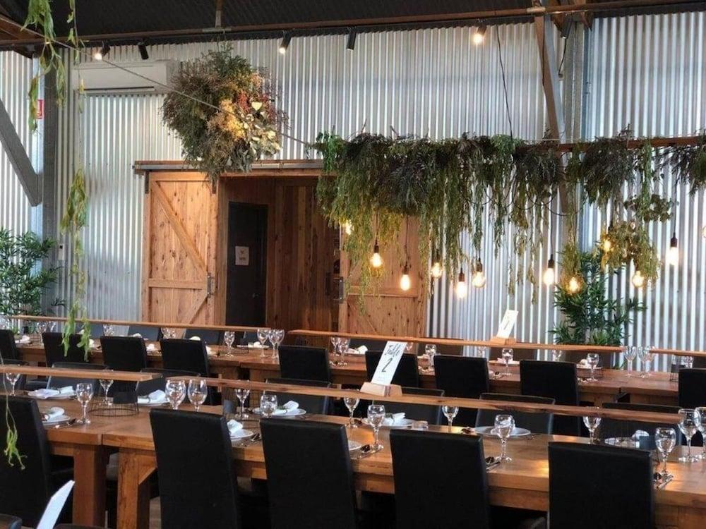 Dubbo Rhino Lodge