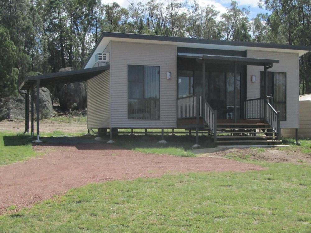 Just Red Wines Cabins