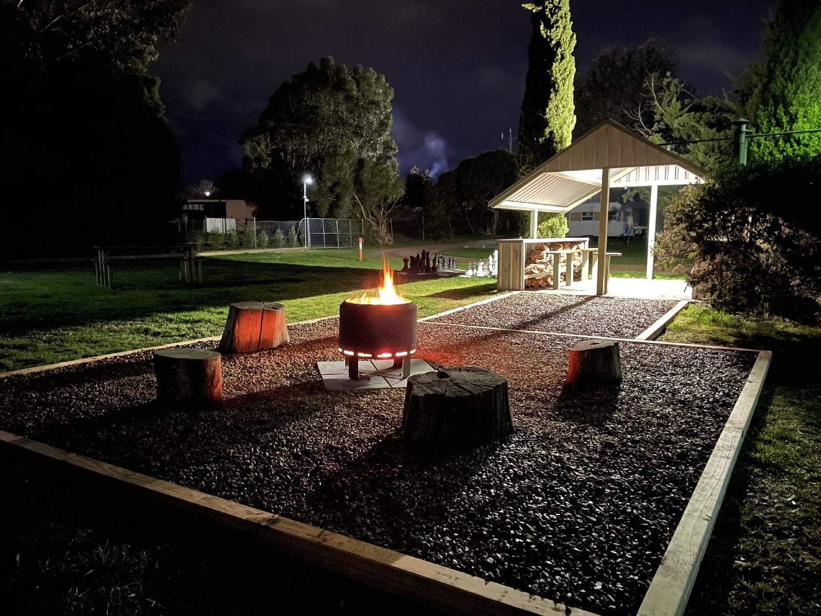 Acacia Caravan Park