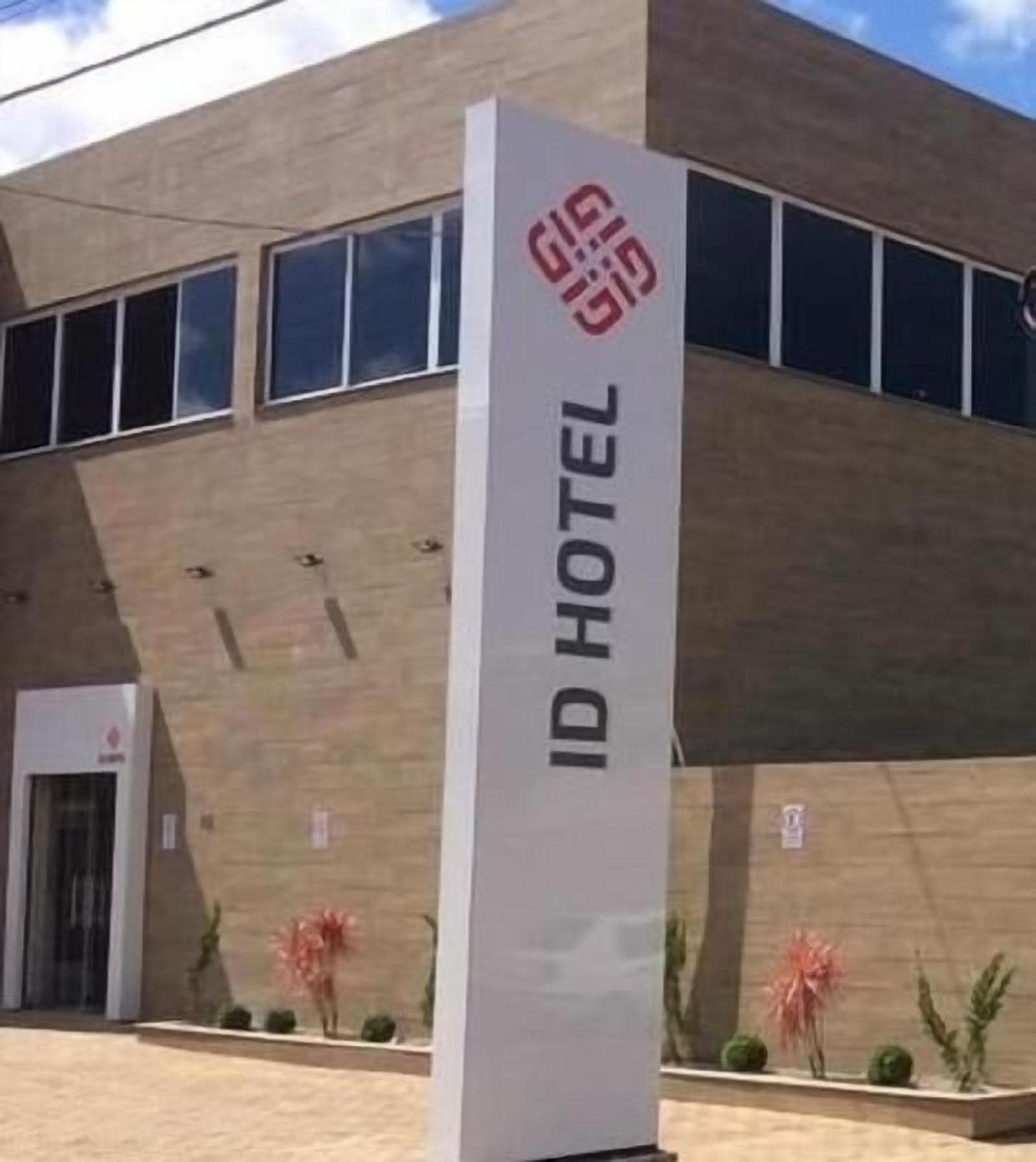 Id Hotel