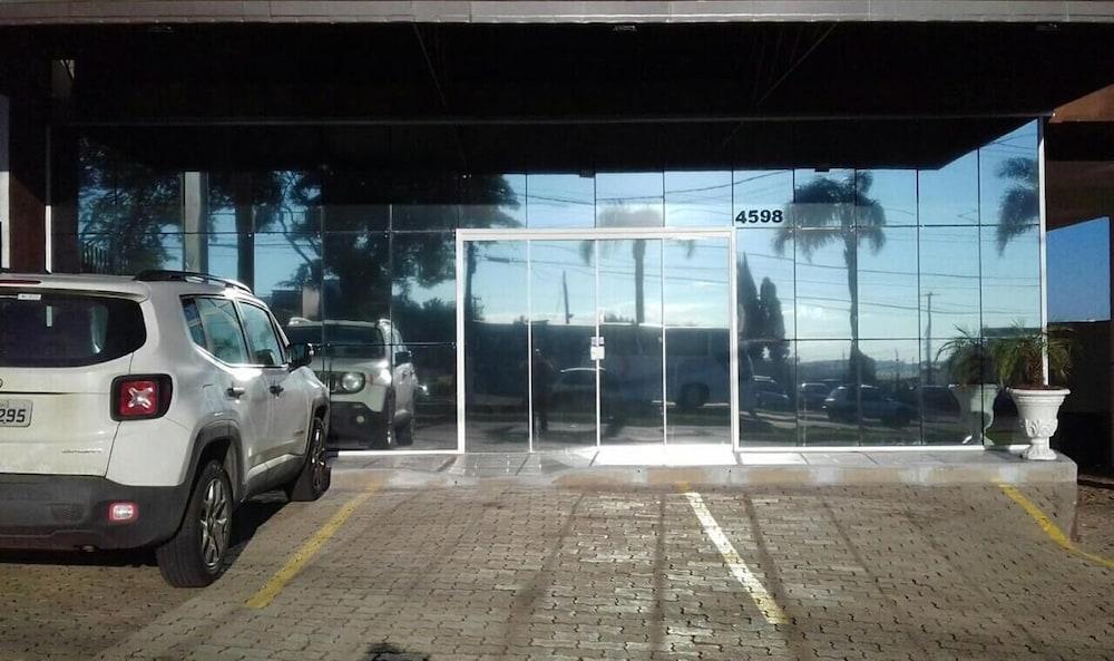 Rocha's Hotel