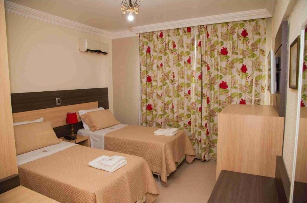 Royal Plaza Hotel