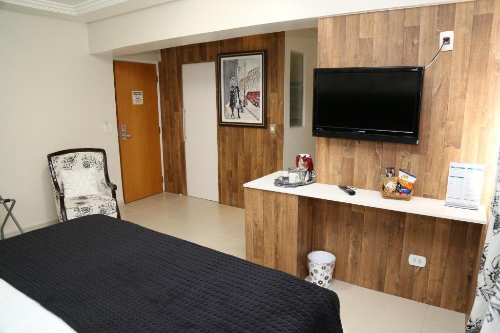 Royal Plaza Hotel