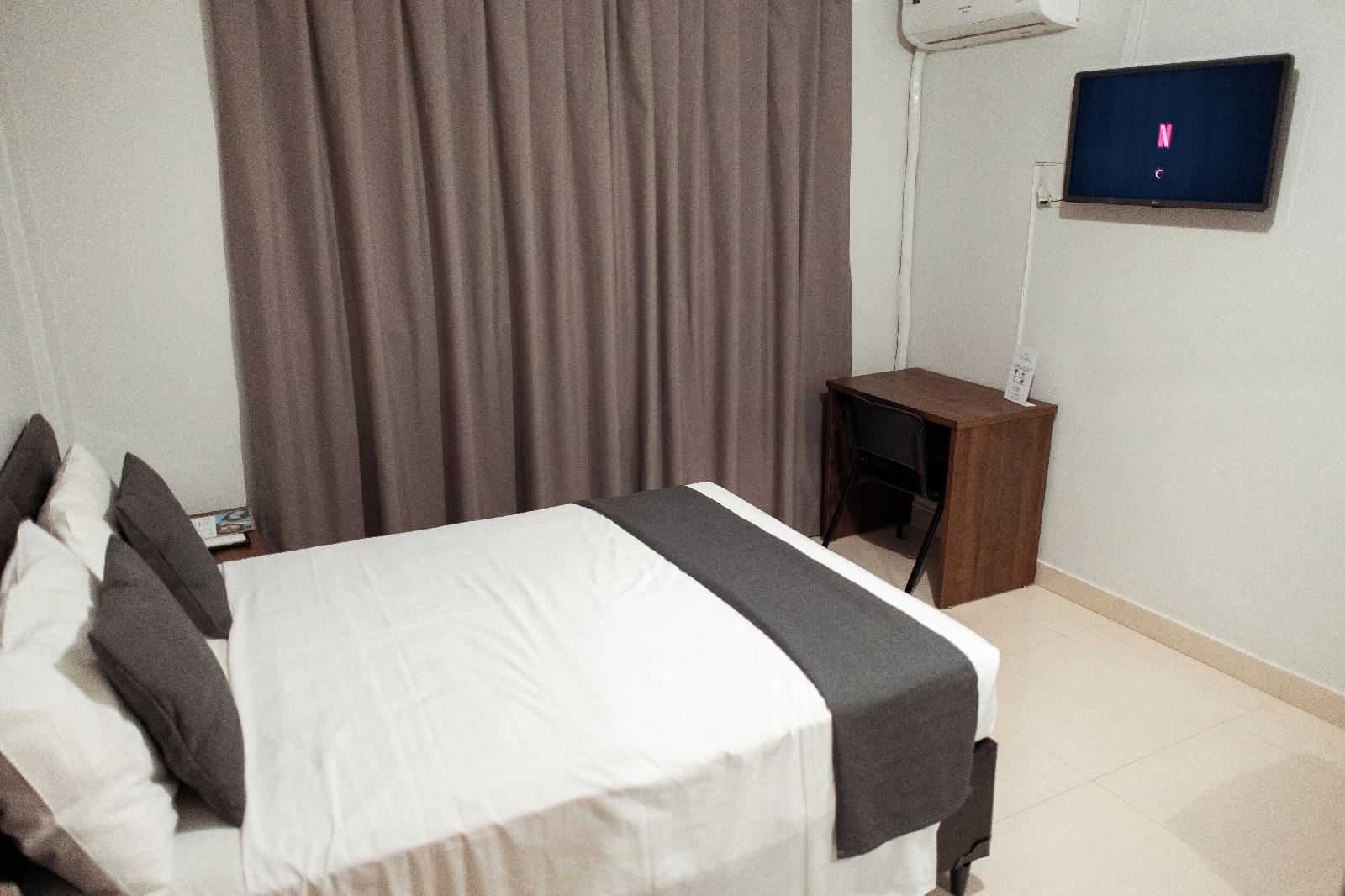 Paris Hotel