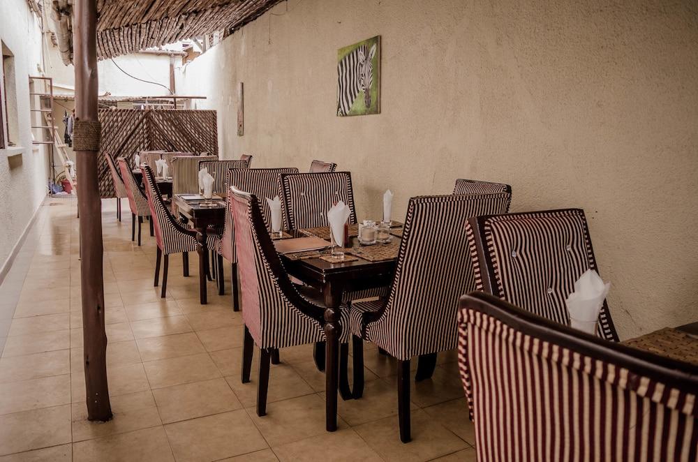 Seronera Hotel
