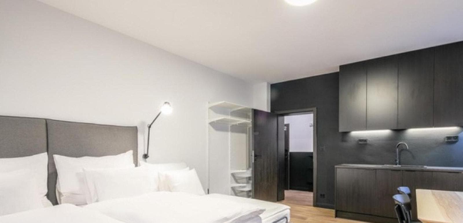 Pytloun Flat Hotel