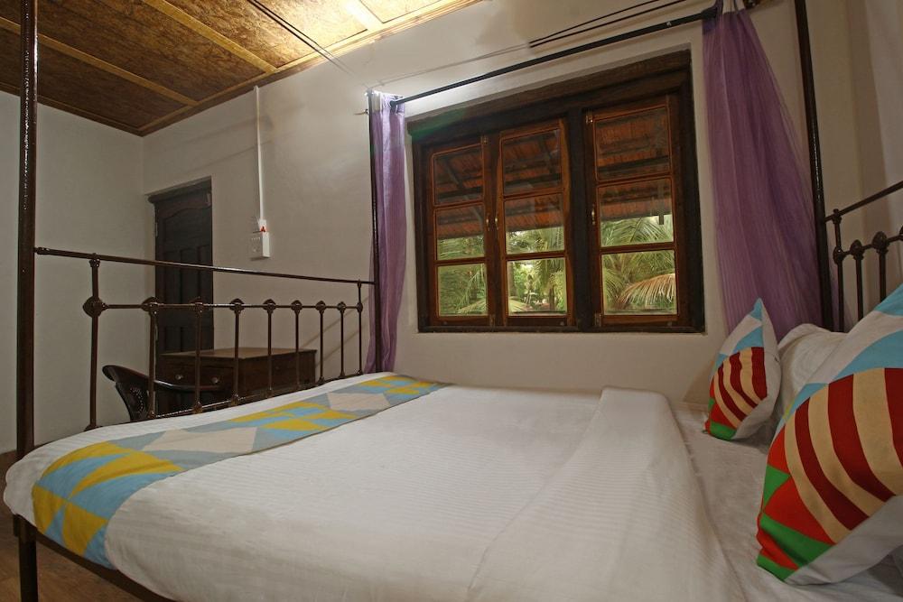 OYO 23417 Elegant Studio