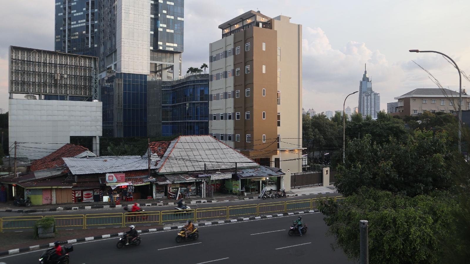 Djuragan Kamar Slipi