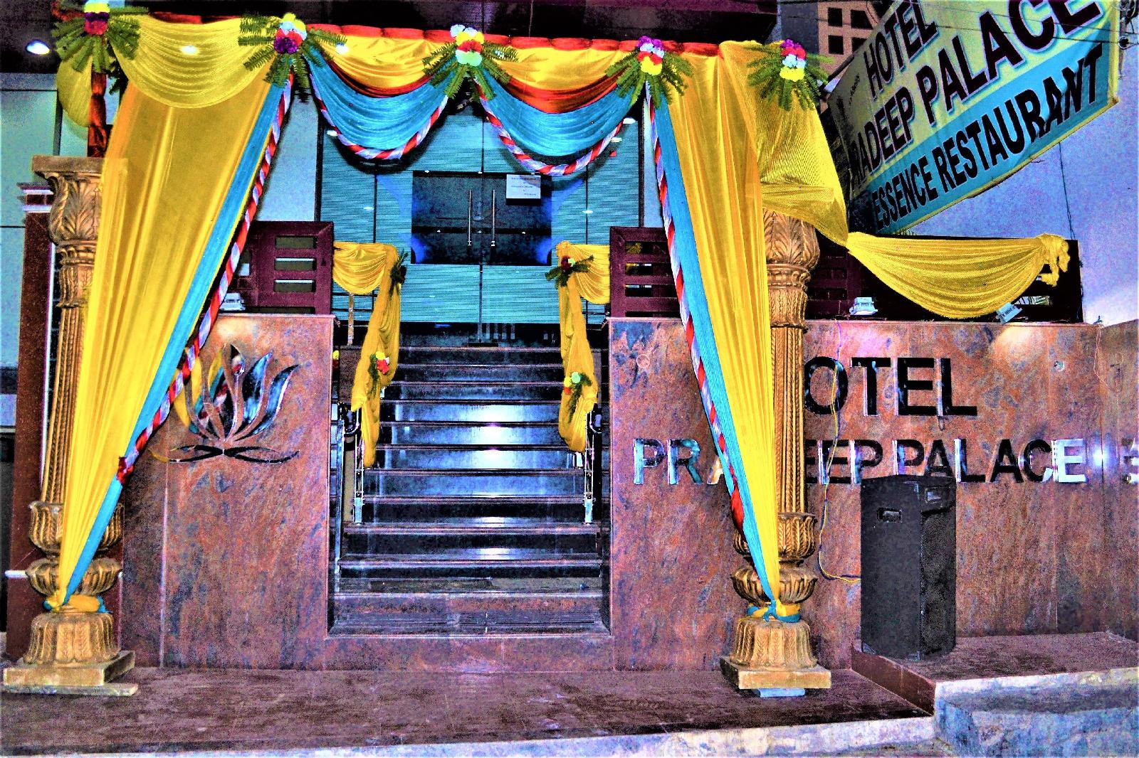 Hotel Pradeep Palace