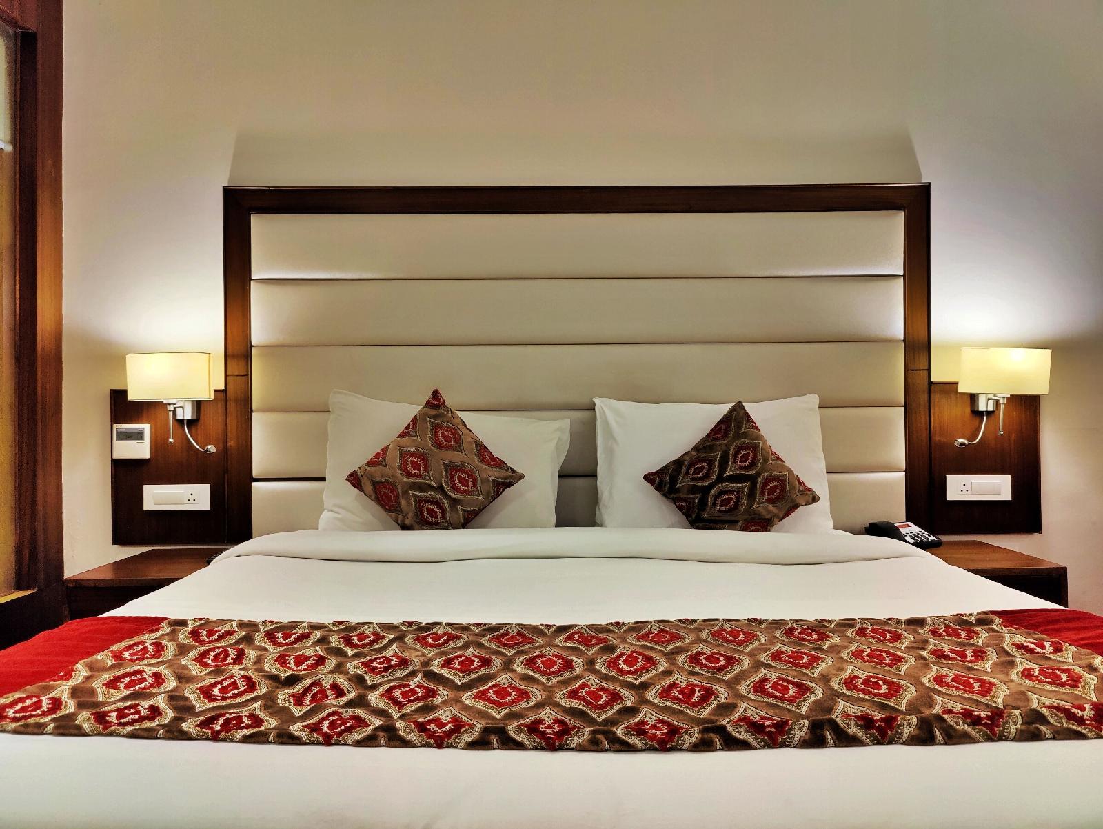 Hotel Cardinal Royale Retreat