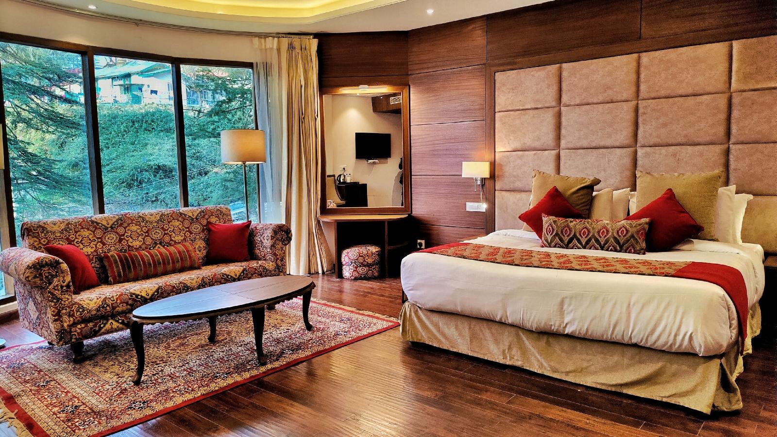 Hotel Cardinal Royale Retreat