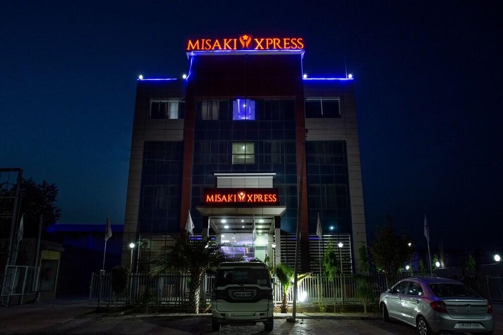 Misaki Xpress