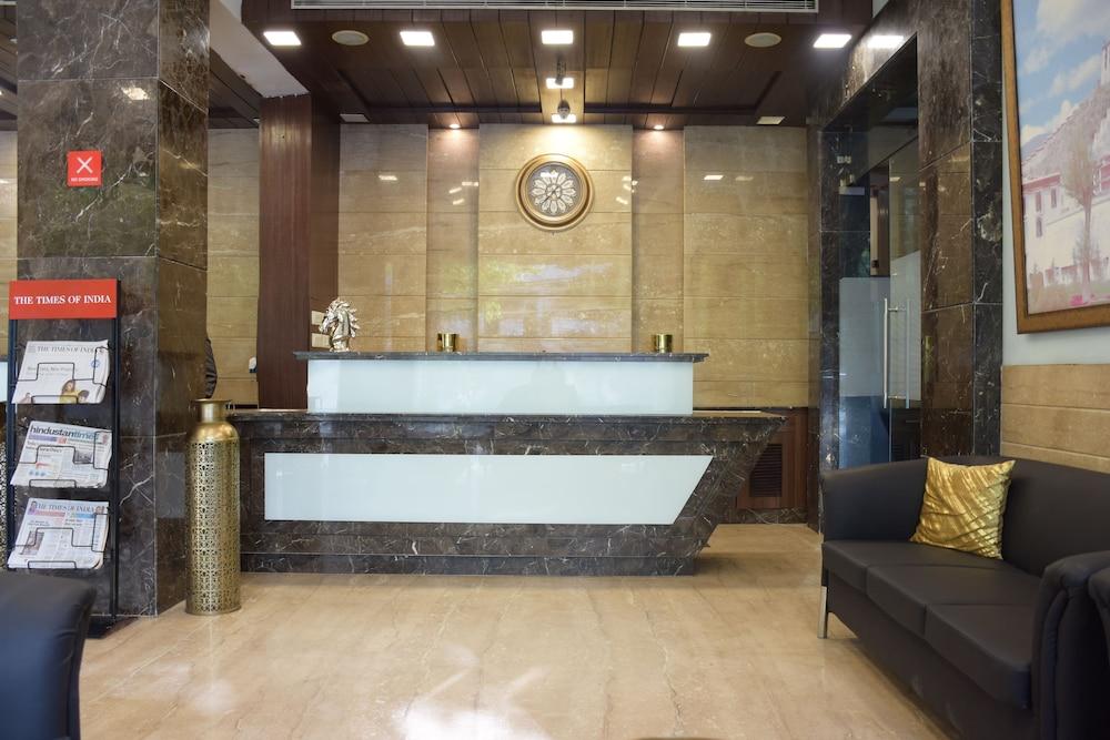 West Yard Hotels