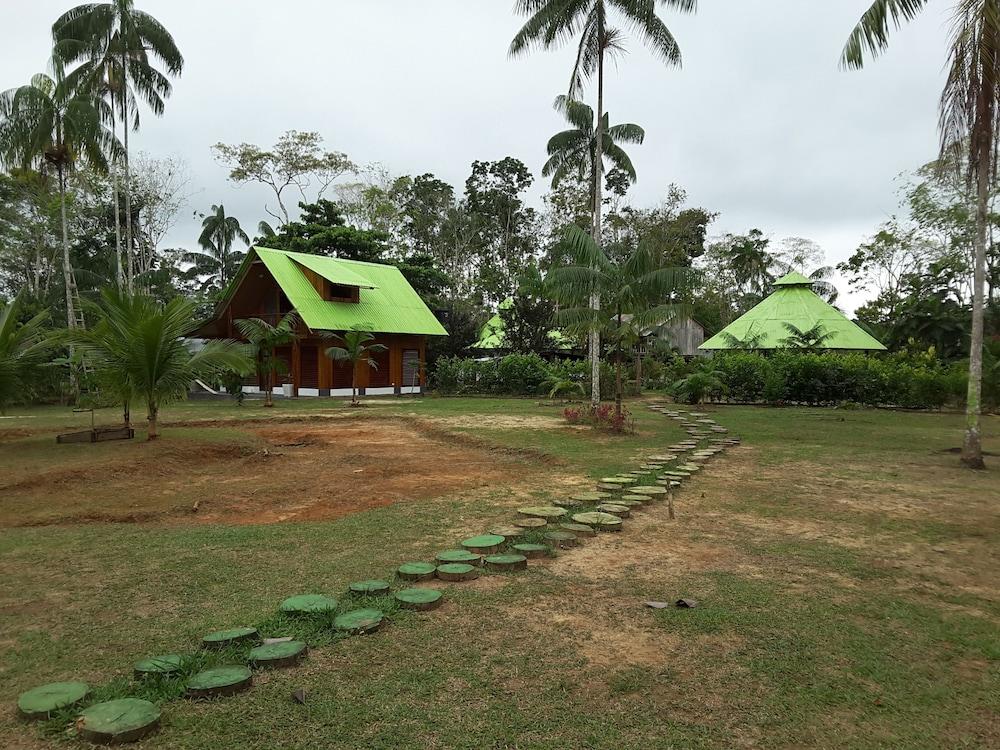 Hotel Pulmon Del Mundo