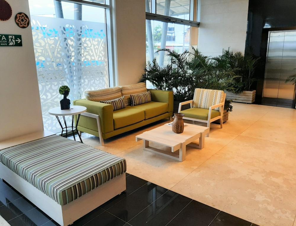 Mia Hotel