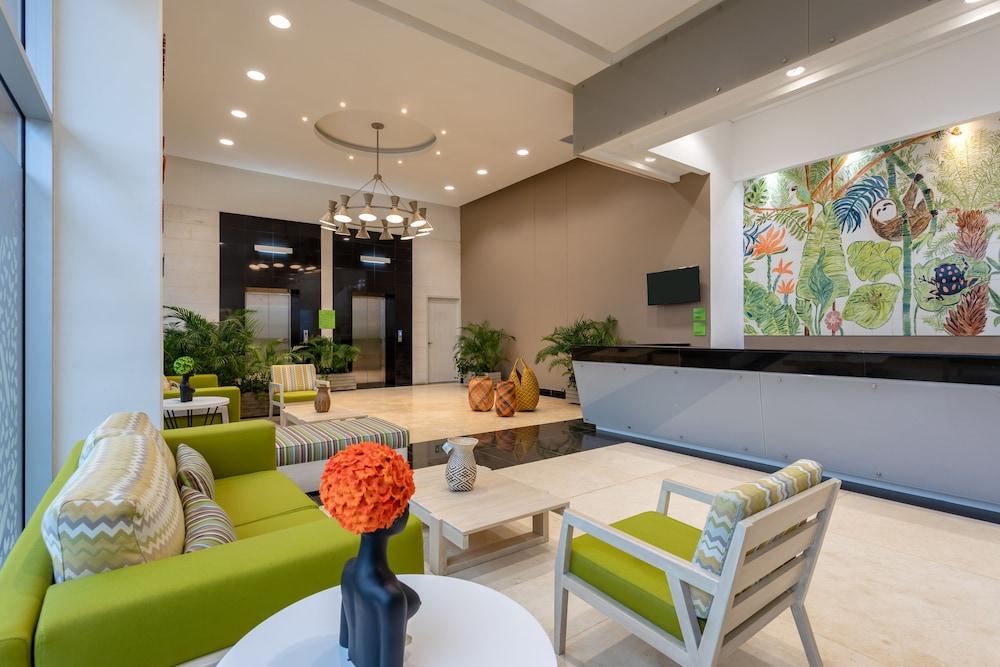 Mia Hotel