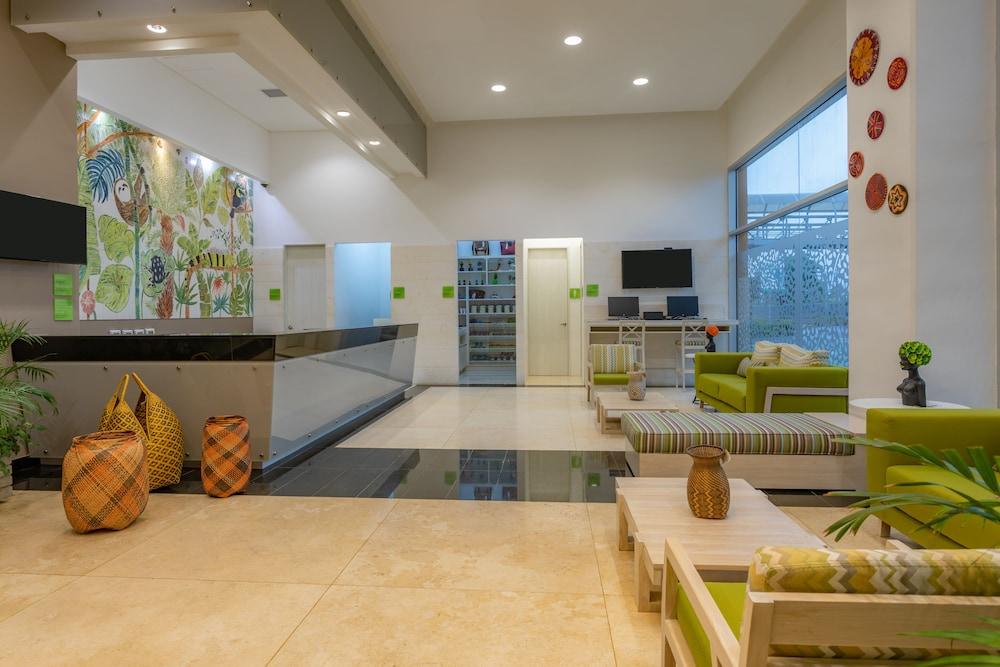 Mia Hotel
