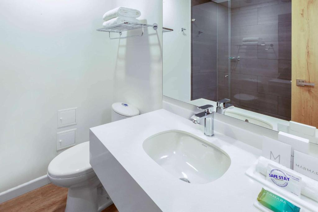 Ramada Encore by Wyndham Bogota Zona Franca