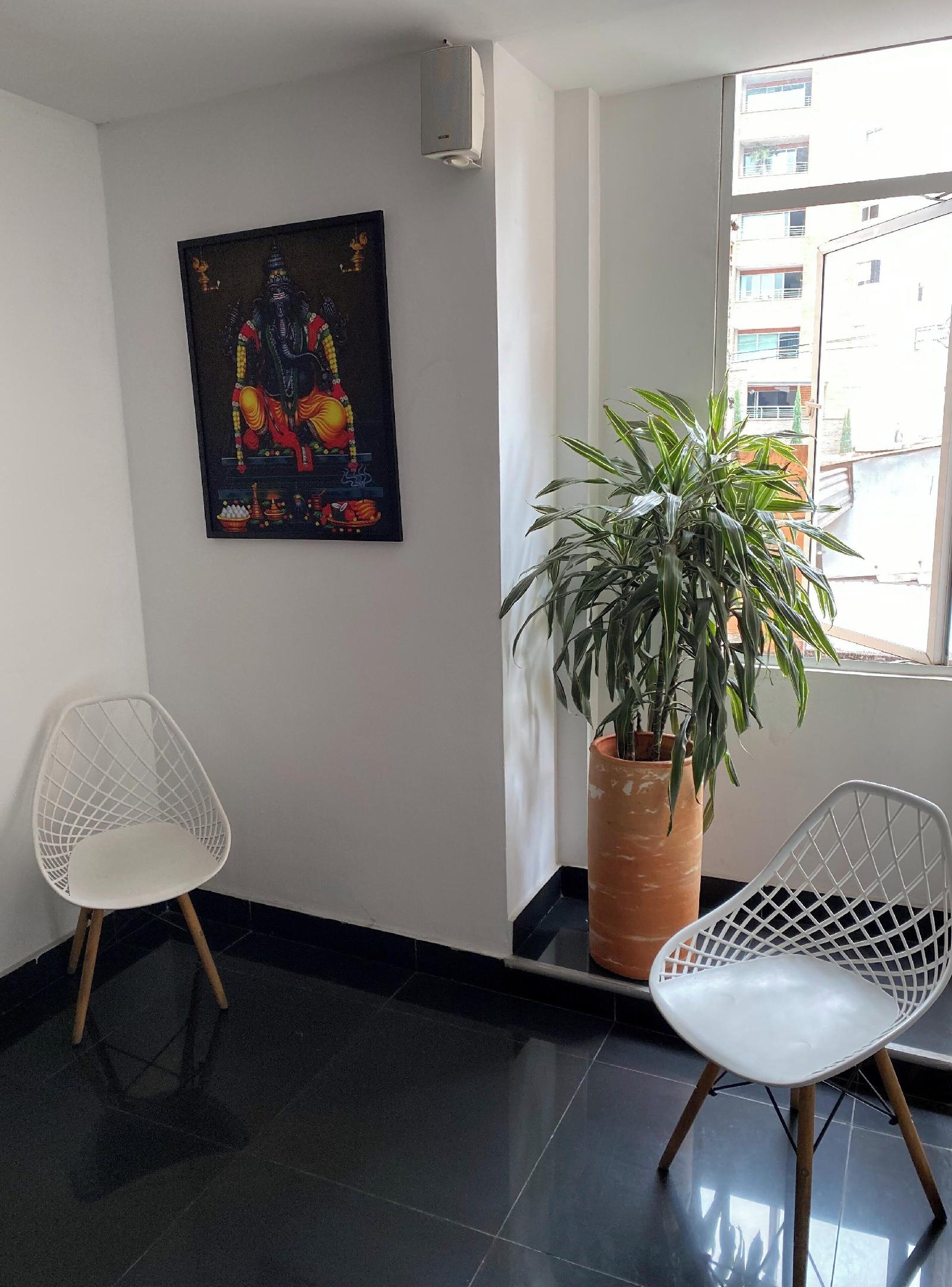 Alma Hotel