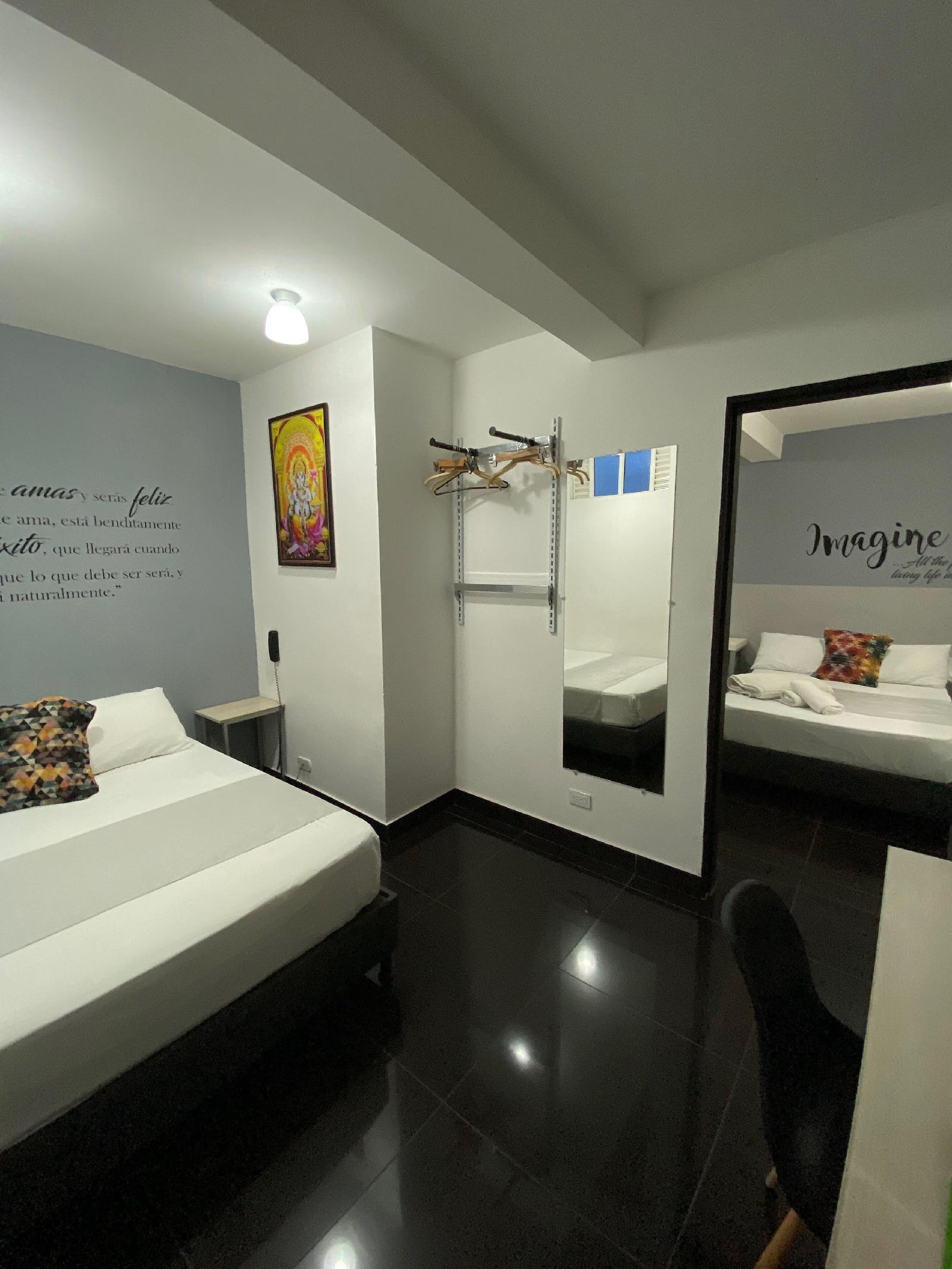 Alma Hotel