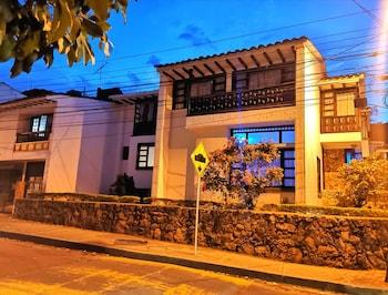 Green Door Boutique Hostel