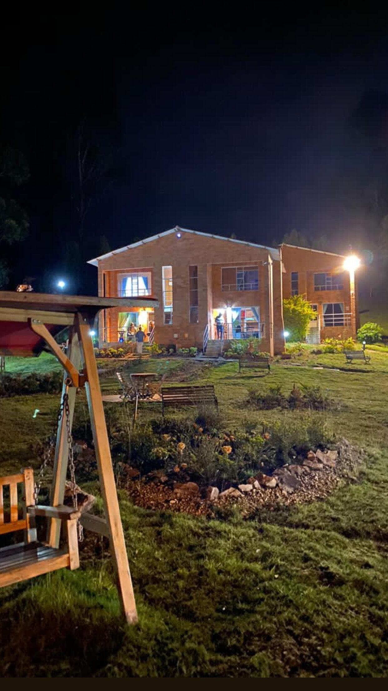 Cabanas Lago Parque