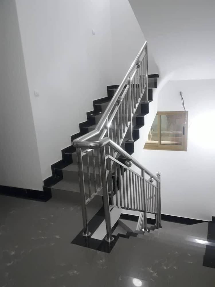 La Couronne RW Hotel & Suites