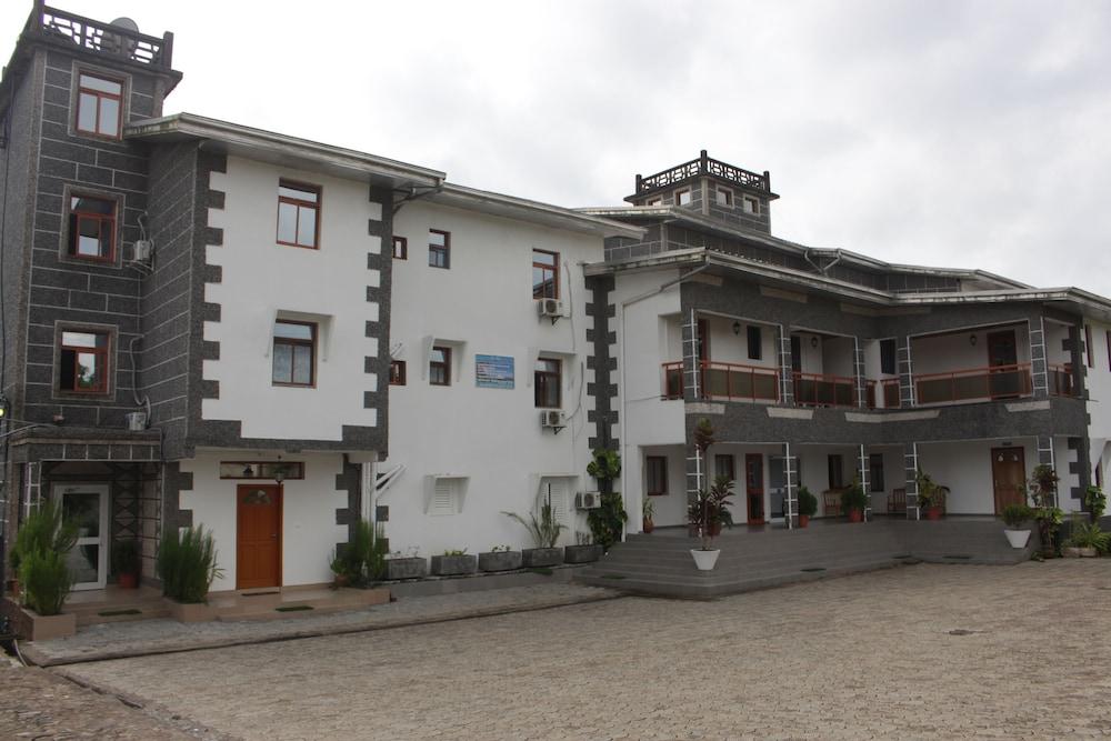 Residence Hoteliere Taz