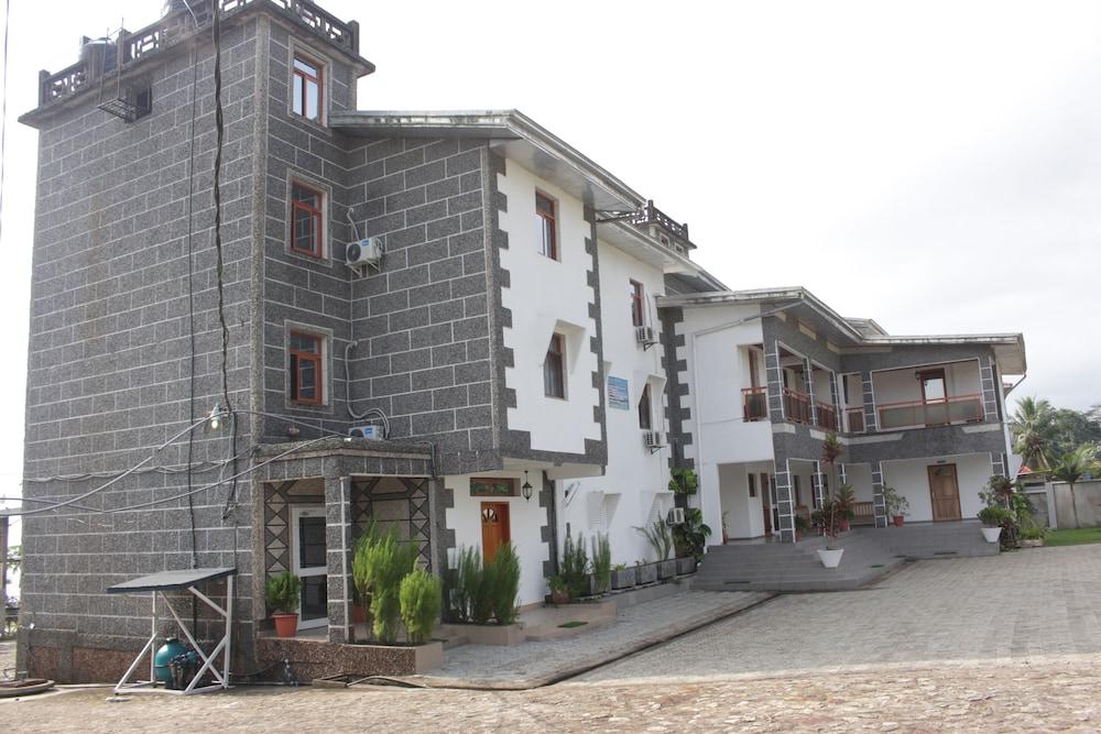 Residence Hoteliere Taz