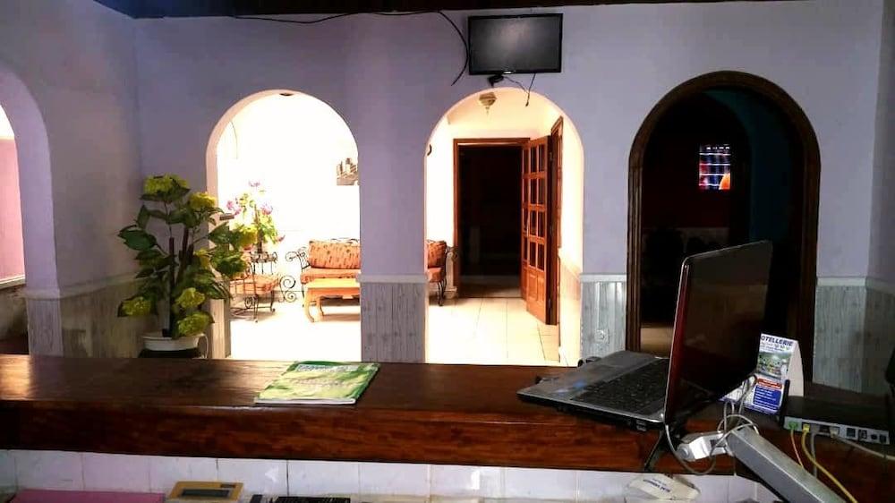 Hotel Mboa