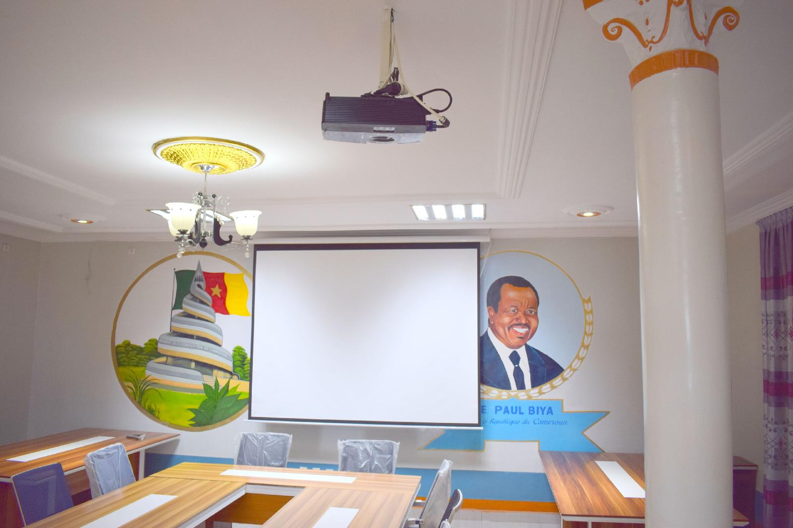 Bam Company Hotel