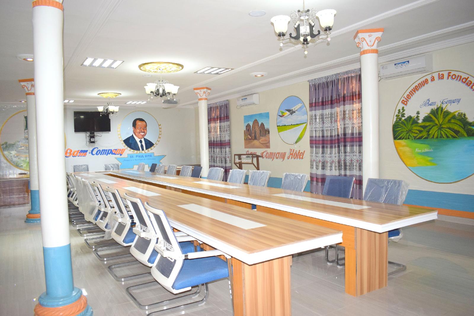 Bam Company Hotel