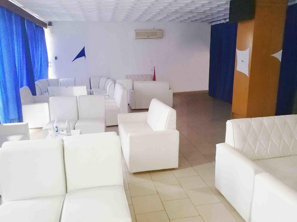 Hotel Phenicia