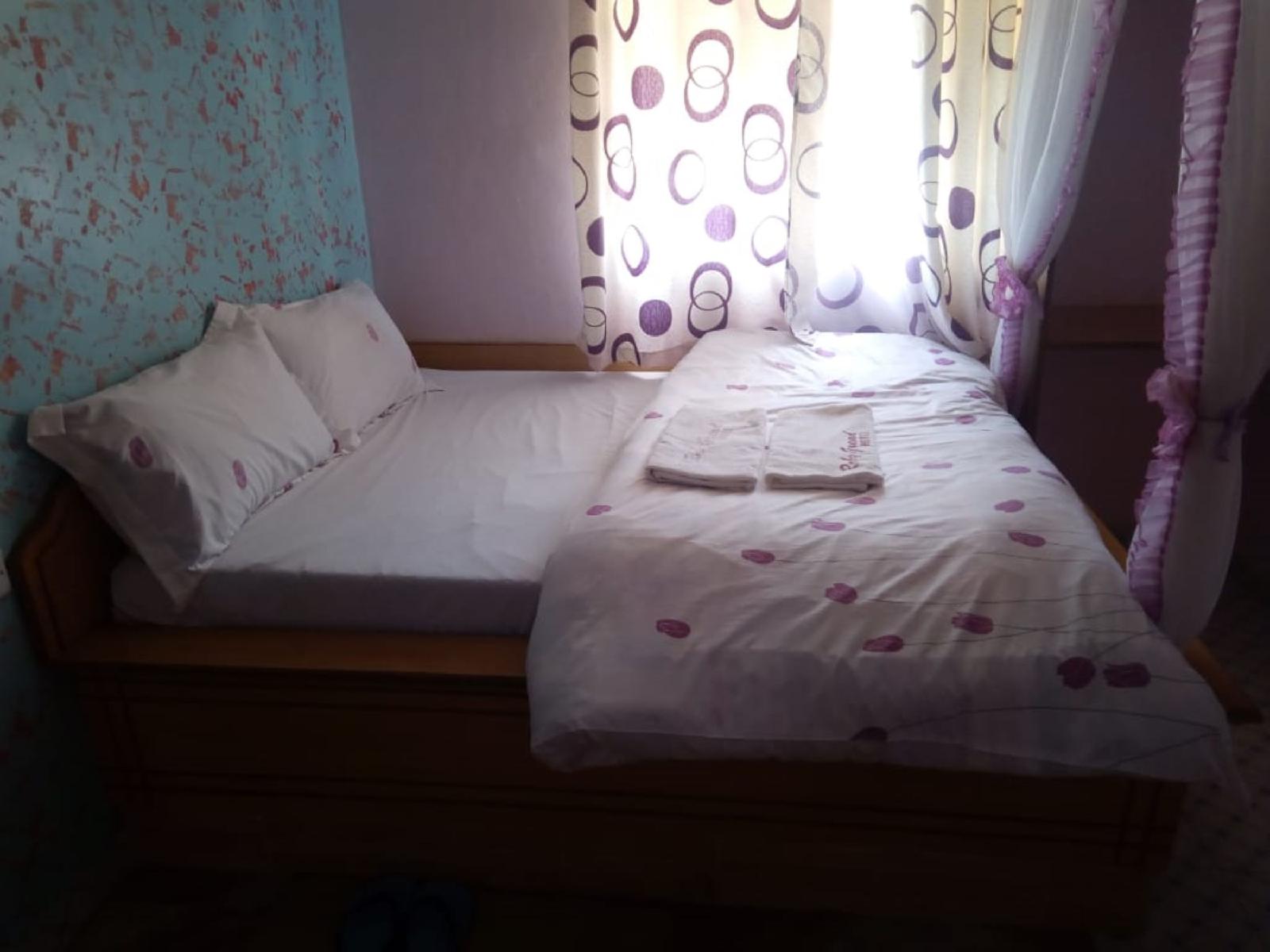 Ruby G Hotel And Club