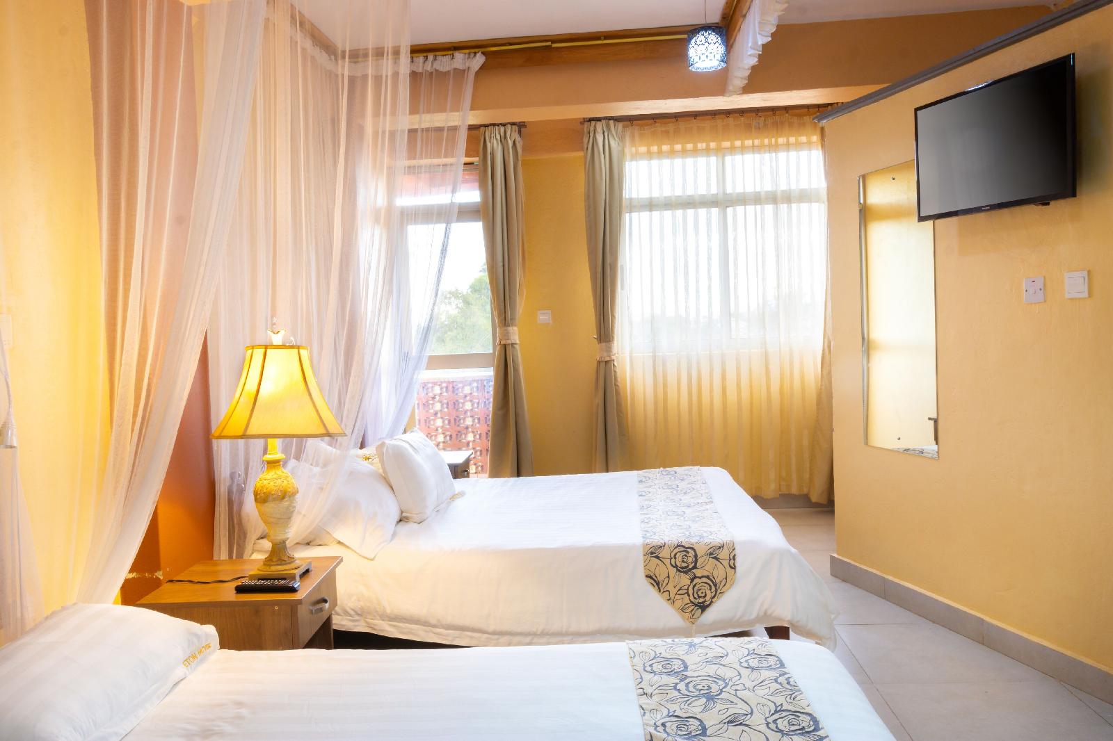 Eton Hotel
