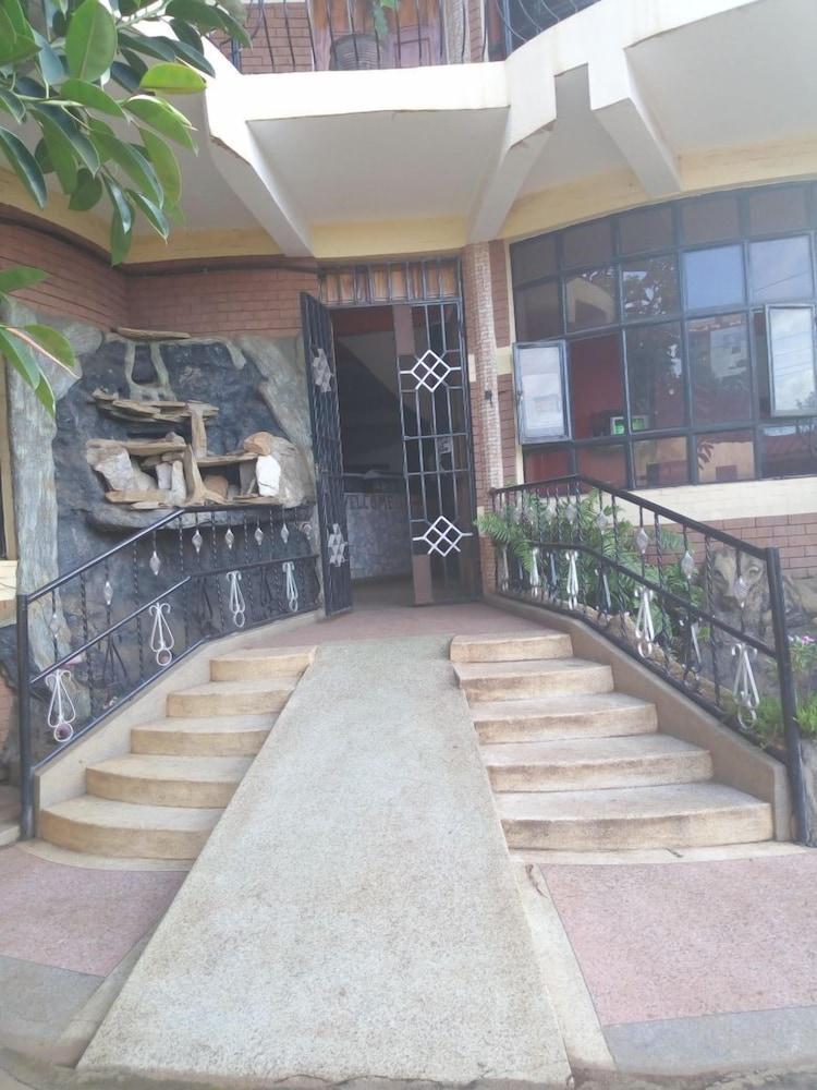 Pristine Paradise Hotel