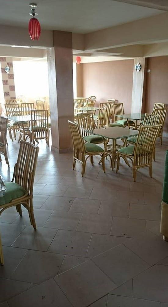 Prestige Hotel