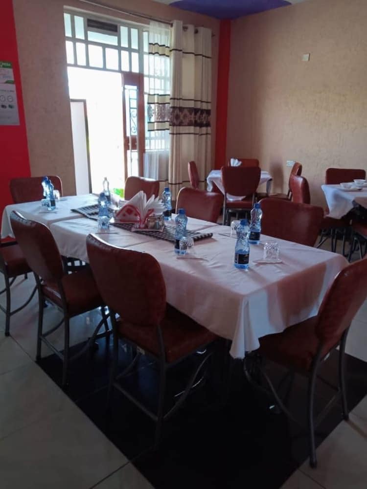 Mt Ararat Hotel