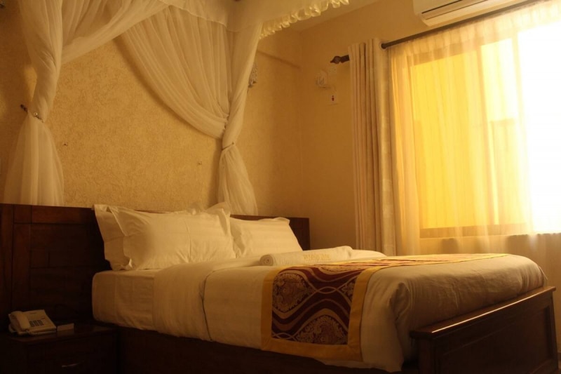 Prinias Hotel