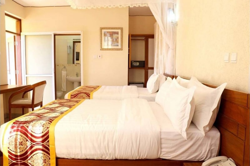 Prinias Hotel