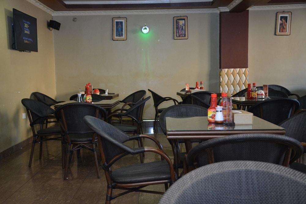 Omega Gardens Hotel