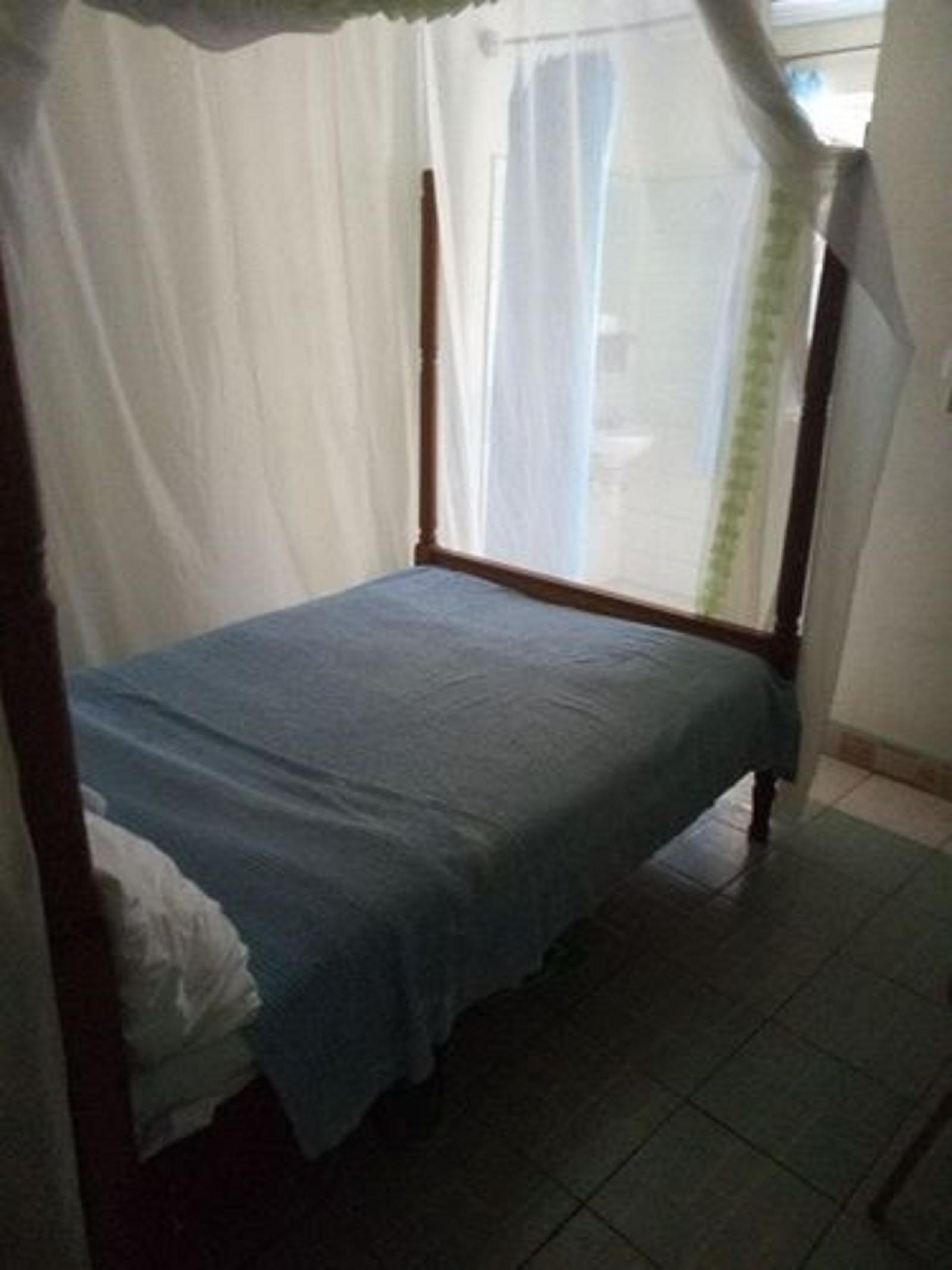 Lau Guest House