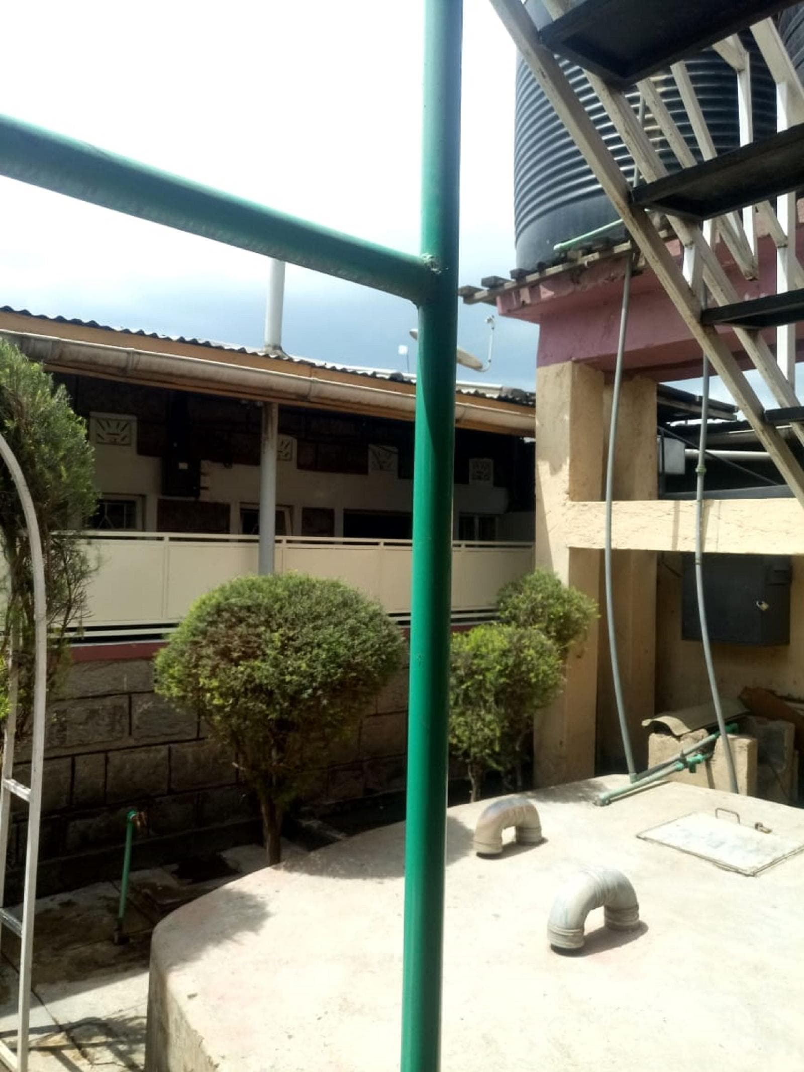 Paramount Guest House