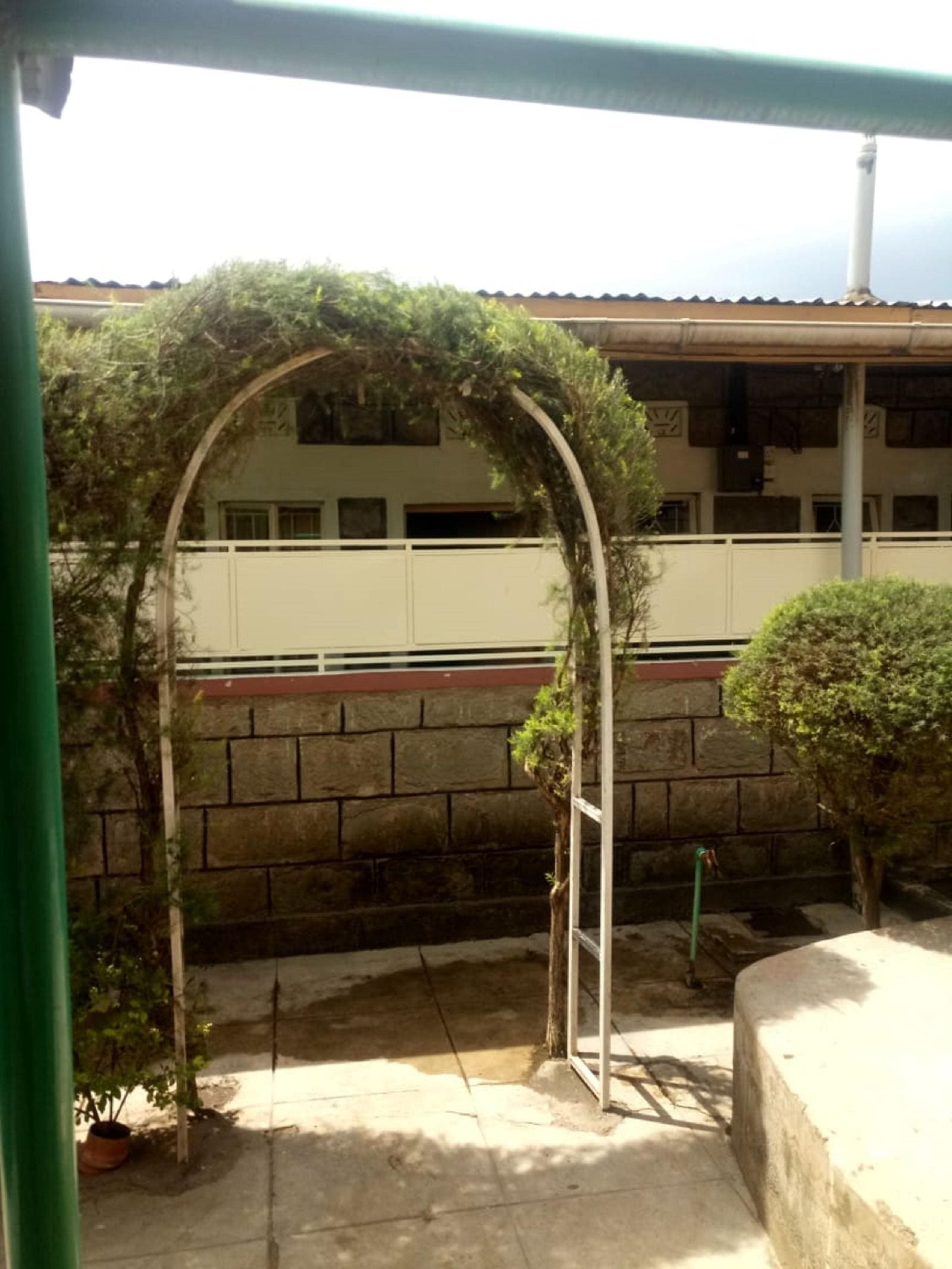 Paramount Guest House
