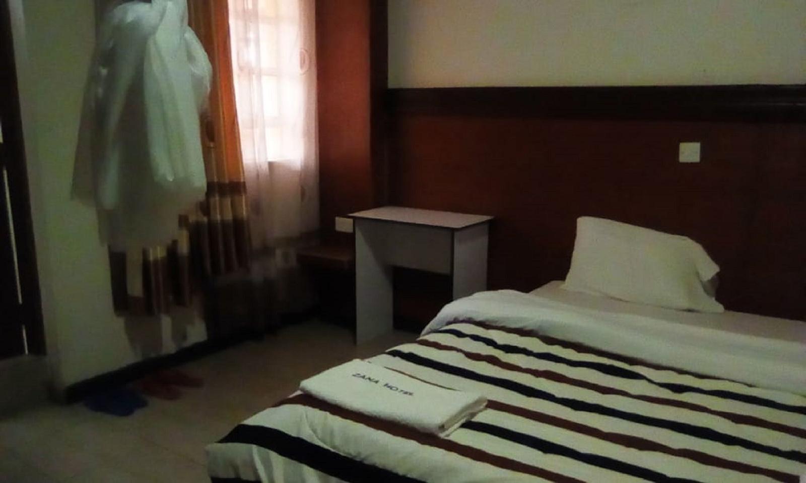 Zama Hotel