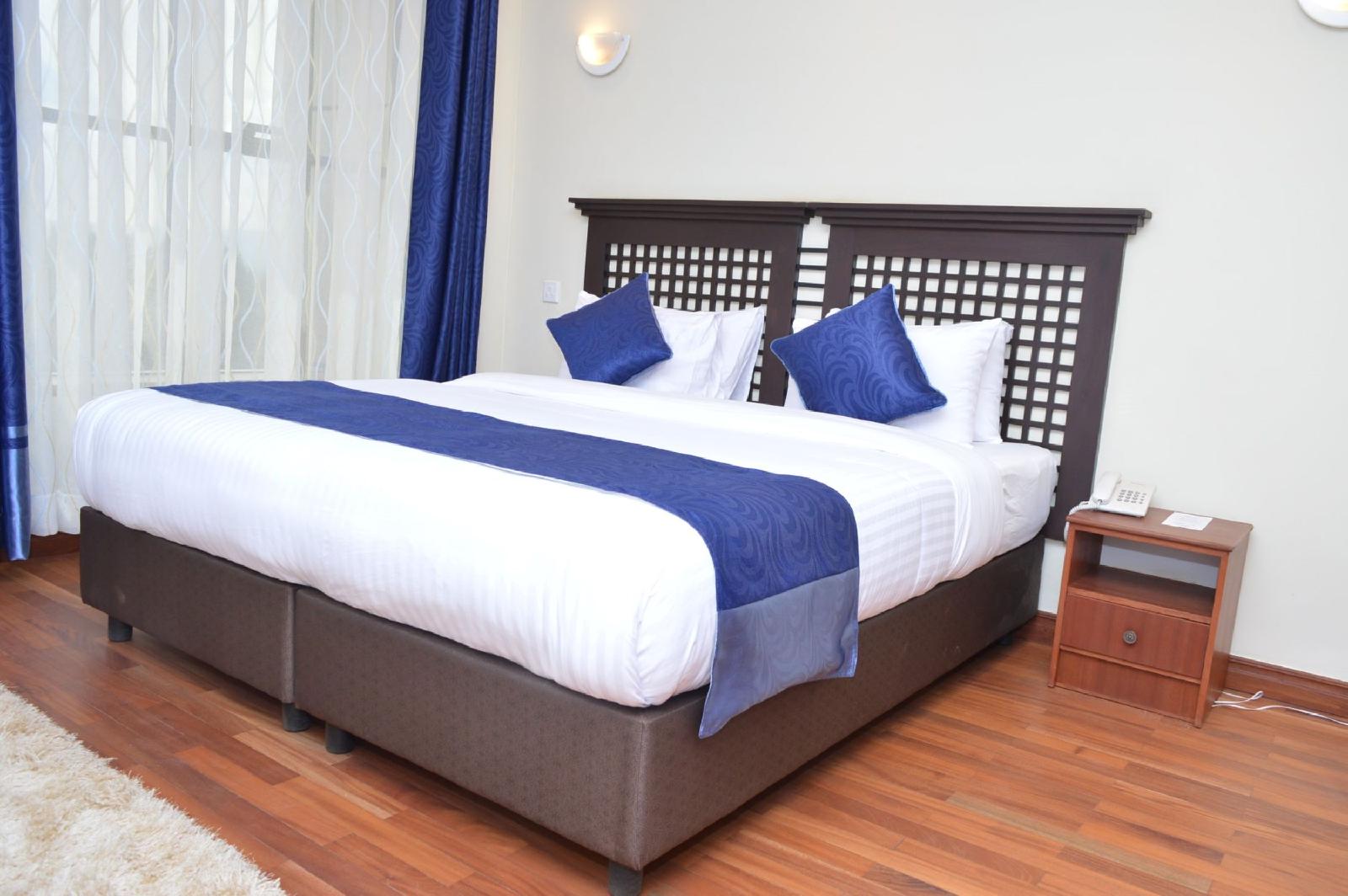Cranes Suites